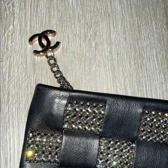 RARE CHANEL Leather Woven Strass Black Checkered Clutch Wristlet Vintage Evening - Picture 5 of 13